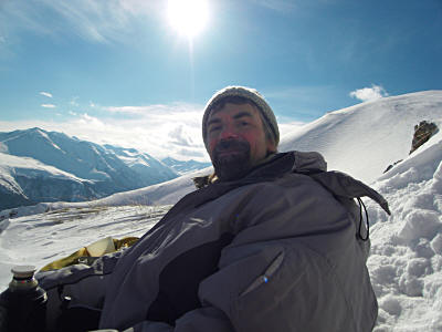 На склоне горы Пастухова, Александр Панфёров