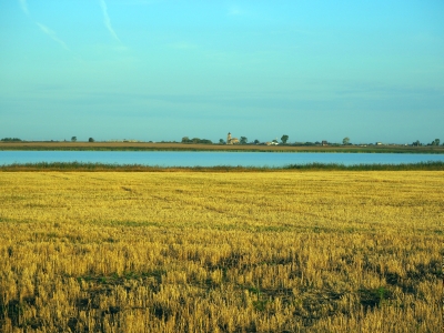 церковь над озером Бердюжья