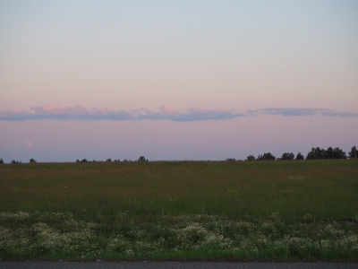 вечернее небо предгорий Алтая под Мариинском