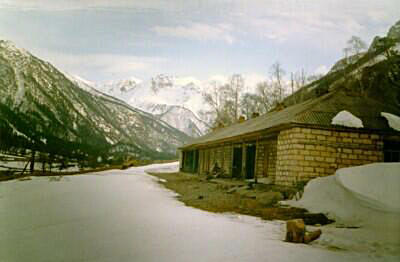 Долина Марухи в начале марта