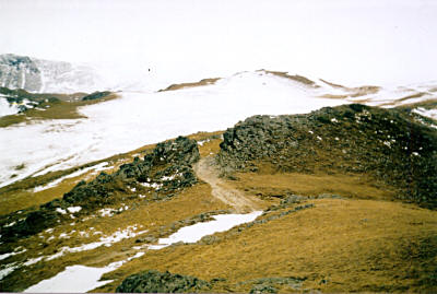 Ворота в скале на Великом Шёлковом Пути